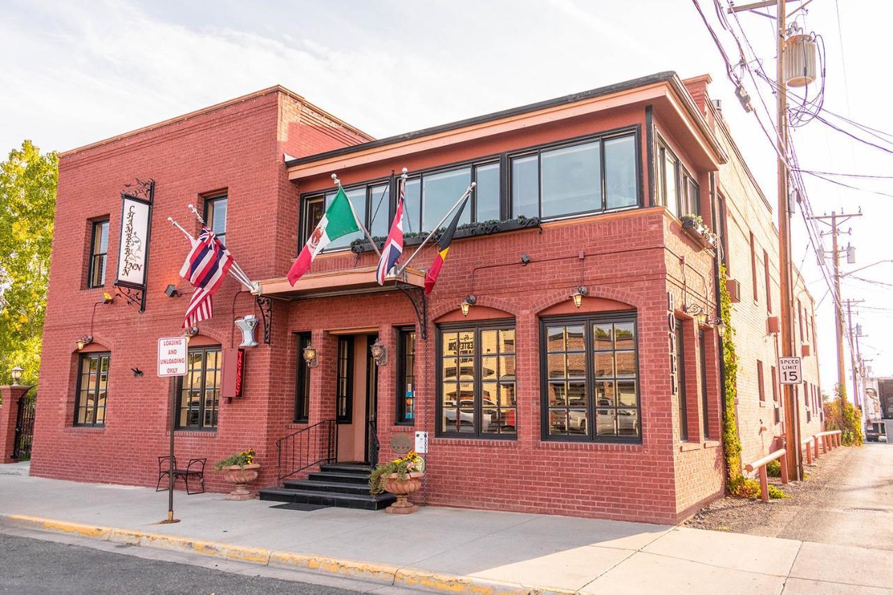 Chamberlin Inn Cody Esterno foto