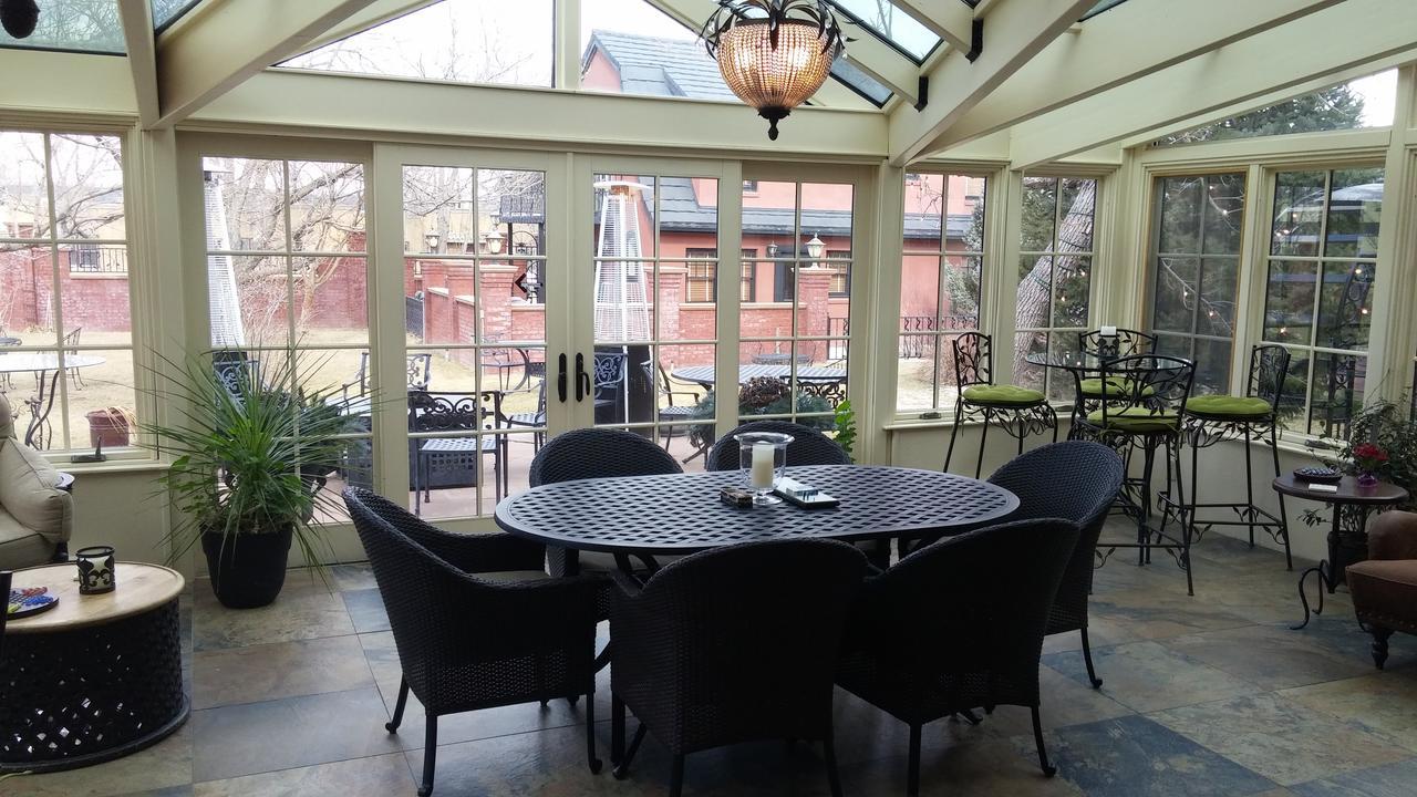 Chamberlin Inn Cody Esterno foto